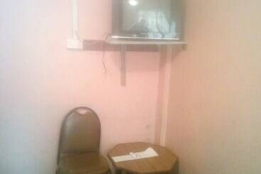 هتل South Tetu Guest House