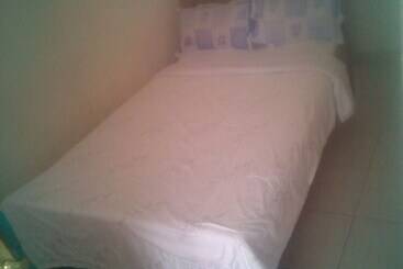هتل South Tetu Guest House