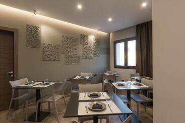 پانسیون Giafra Luxury Rooms