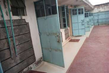 پانسیون Mumbi Rose Guest House