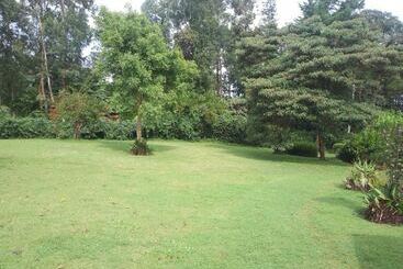 پانسیون Muremba Retreat Kitale