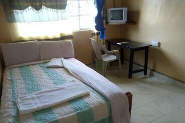 پانسیون Summary Guest House