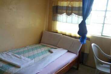 پانسیون Summary Guest House