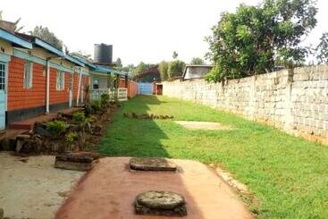 پانسیون Summary Guest House