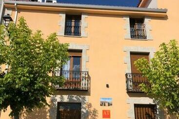 Apartamentos Turísticos Escorraladas