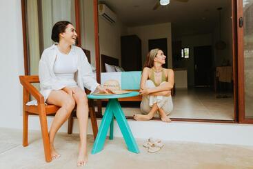 هتل Boutique Naj Casa Holbox