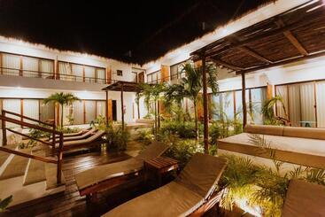 هتل Boutique Naj Casa Holbox