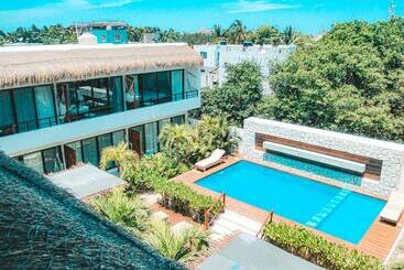 هتل Boutique Naj Casa Holbox