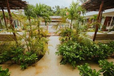 هتل Boutique Naj Casa Holbox