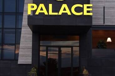 Palace Hotel & Spa