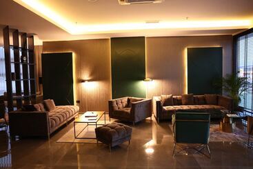 Palace Hotel & Spa