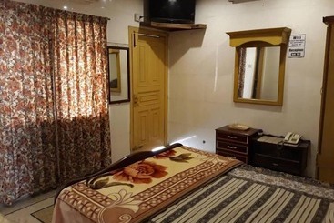 پانسیون Royal Guest House
