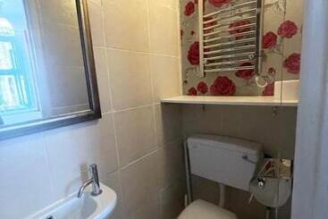 هتل The Lodge Bournemouth