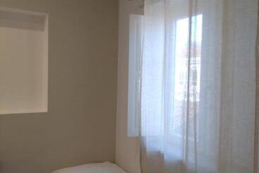 La Reggia Apartments Milazzo