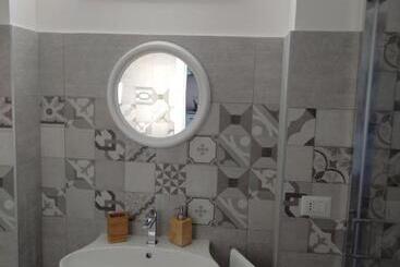 La Reggia Apartments Milazzo