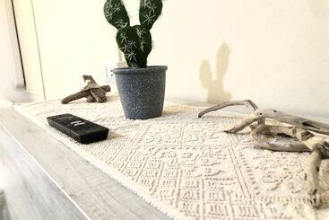 Пансион City Bb Chic Room With Shared Bathroom