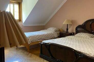 پانسیون Relax And Pool Apartments Novi Sad
