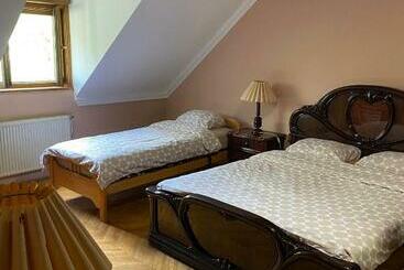 پانسیون Relax And Pool Apartments Novi Sad