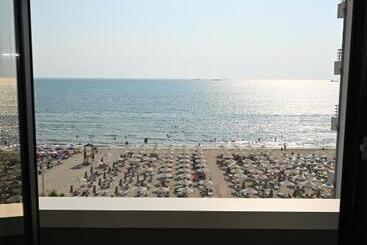 هتل Adria Palace