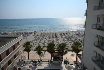 هتل Adria Palace