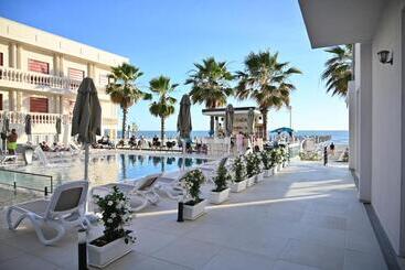 هتل Adria Palace