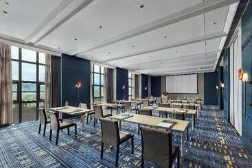 酒店 Hilton Shigatse