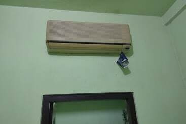 هتل Sri Mk