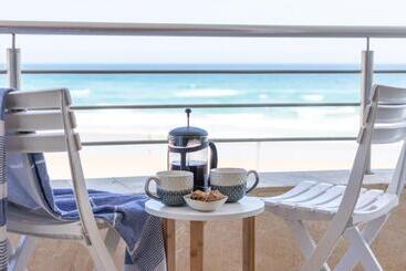 膳宿费 Room In Guest Room Beautiful Sea Facing Room