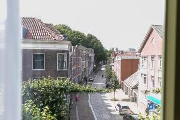 Stadshotel Steegoversloot