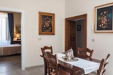 تختخواب و صبحانه Palazzo Dei Pavoni, Relais Di Charme