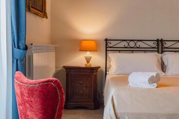 تختخواب و صبحانه Palazzo Dei Pavoni, Relais Di Charme