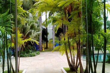 هتل Praia Bela