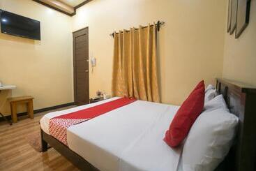 هتل Rjat Guesthouse