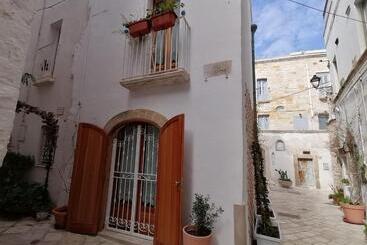 پانسیون L Arco Antico   Una Casa Sul Mare