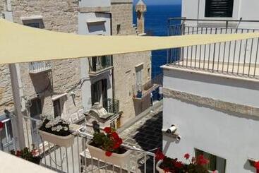 پانسیون L Arco Antico   Una Casa Sul Mare