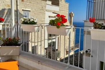 پانسیون L Arco Antico   Una Casa Sul Mare