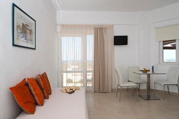 Frida Apartments