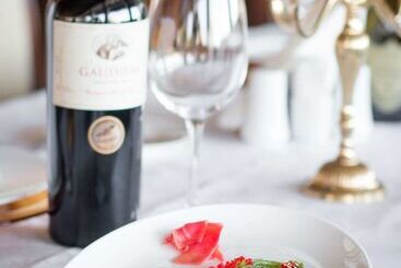 هتل Citadel Gastro Boutique