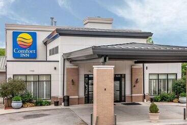 هتل Comfort Inn Bloomington Near University