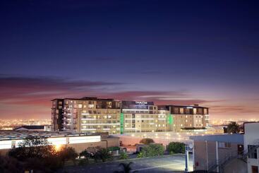 Hotel Doubletree By Hilton Cape Town Upper Eastside