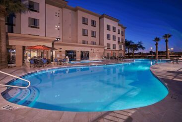 هتل Doubletree By Hilton Phoenix Gilbert