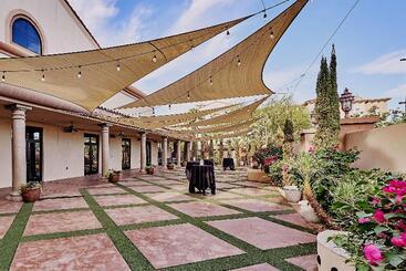 هتل Doubletree By Hilton Phoenix Gilbert