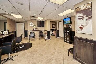 هتل Doubletree By Hilton Phoenix Gilbert