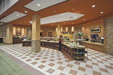 هتل Embassy Suites By Hilton Albuquerque