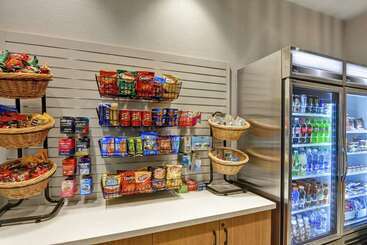 هتل Embassy Suites By Hilton Minneapolisairport