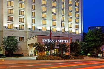 هتل Embassy Suites By Hilton Nashville At Vanderbilt