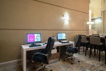 هتل Embassy Suites By Hilton Nashville At Vanderbilt