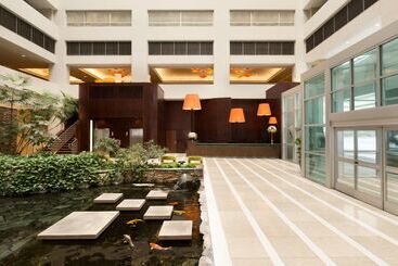 هتل Embassy Suites Los Angeles Glendale