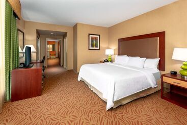 Embassy Suites Omaha La Vista/hotel & Conference Center