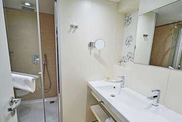 Отель Golden Tulip Amnéville   Hôtel Spa & Casino